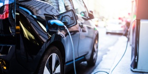 Capa da noticia - Veículos elétricos: um mercado em ascensão