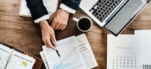 Capa da noticia - Financiamento amplo às empresas: crédito bancário, mercado de capitais e setor externo
